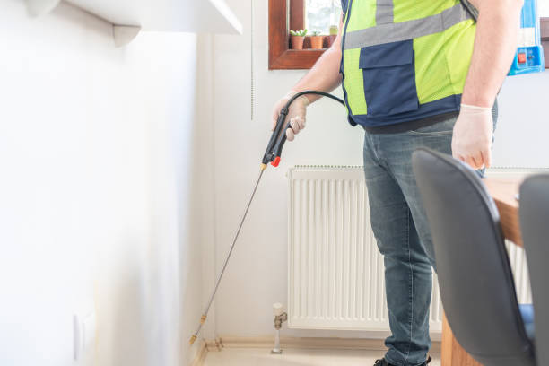 Best Cockroach Control Services  in Central City, IL